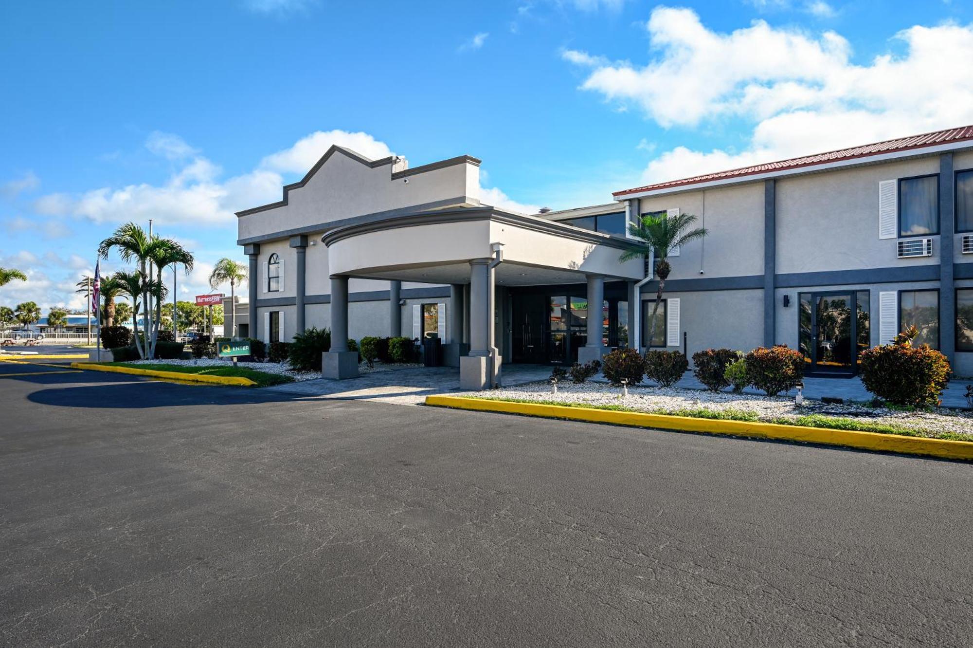 Quality Inn Fort Myers - Cape Coral Экстерьер фото