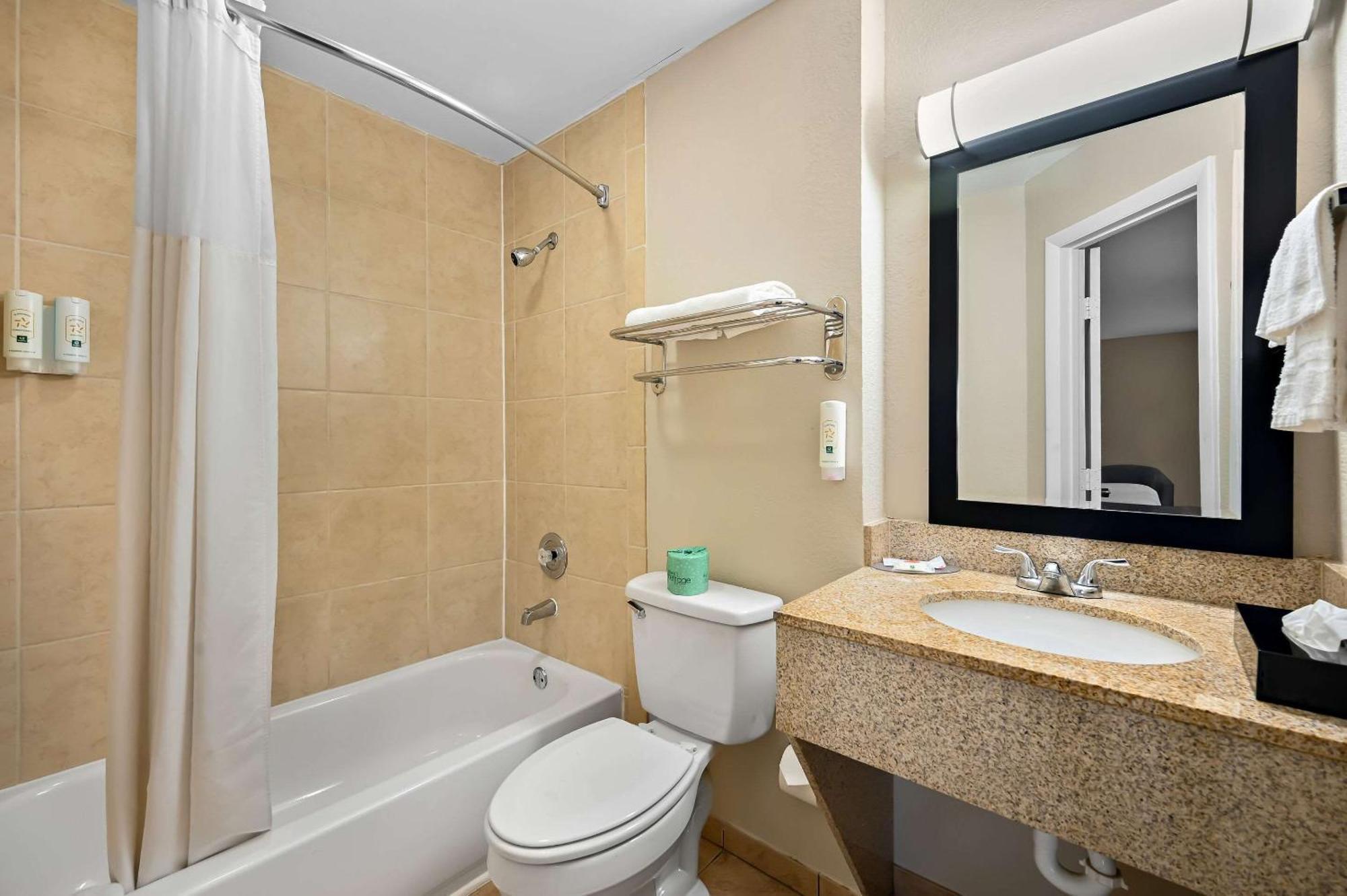 Quality Inn Fort Myers - Cape Coral Экстерьер фото